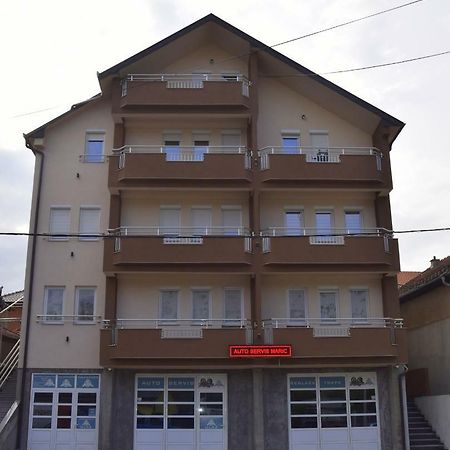 Apartmani Maric Novi Pazar Extérieur photo