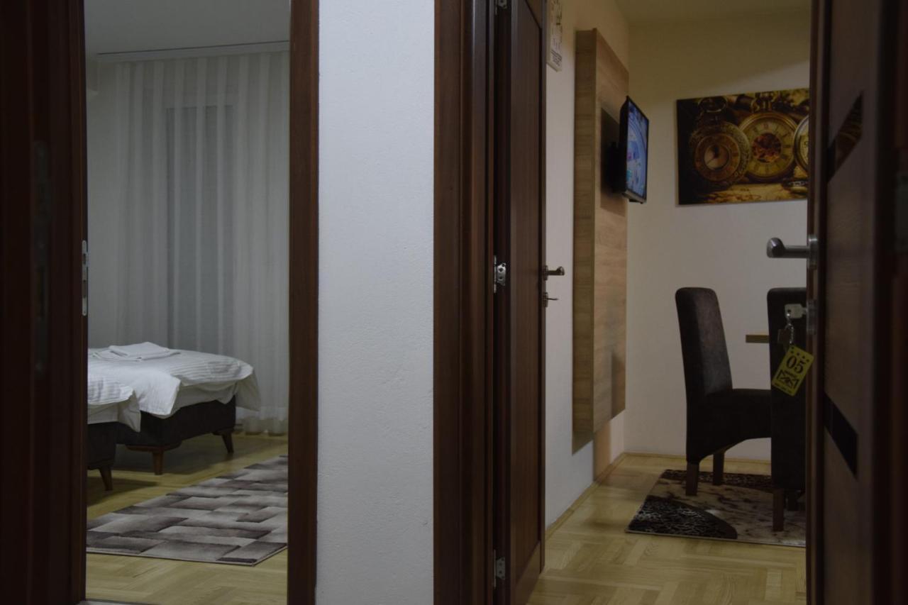 Apartmani Maric Novi Pazar Extérieur photo