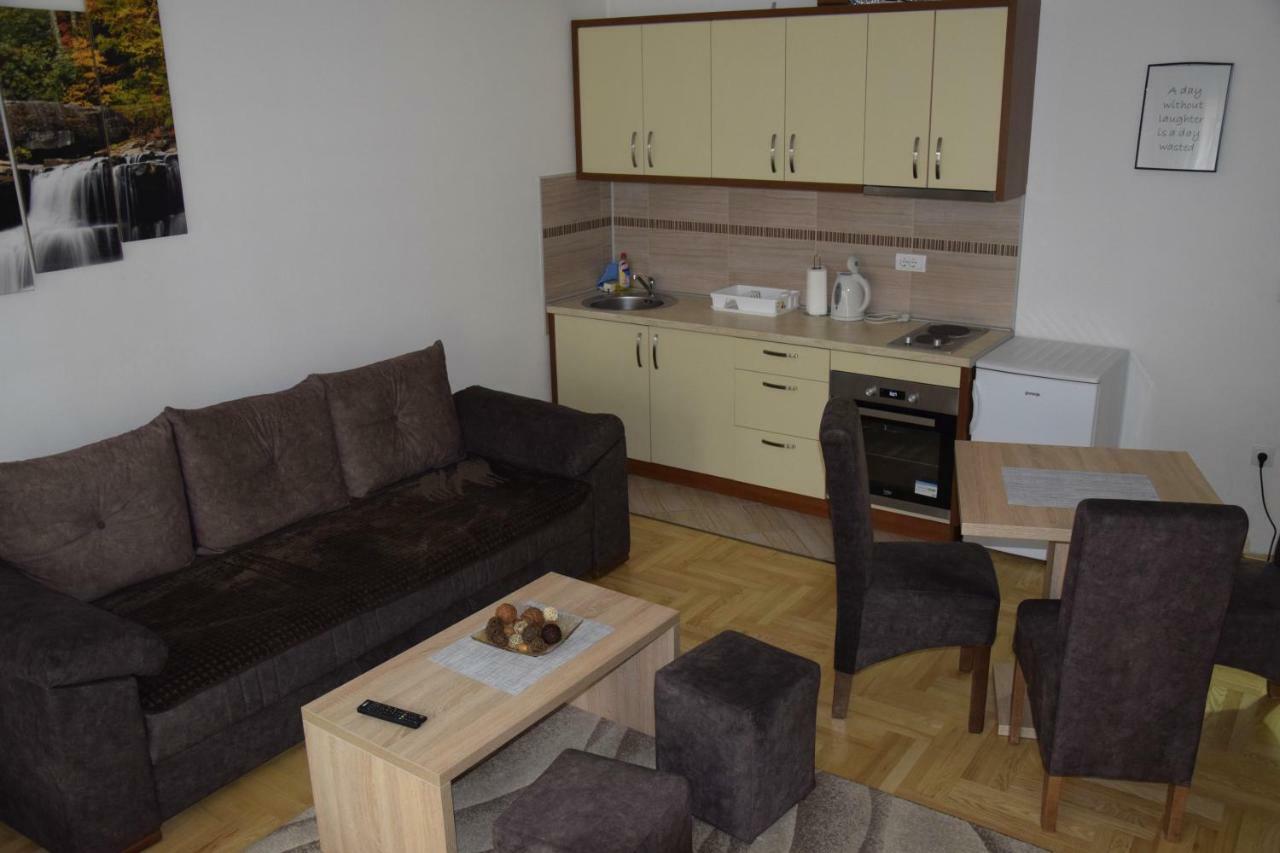 Apartmani Maric Novi Pazar Extérieur photo