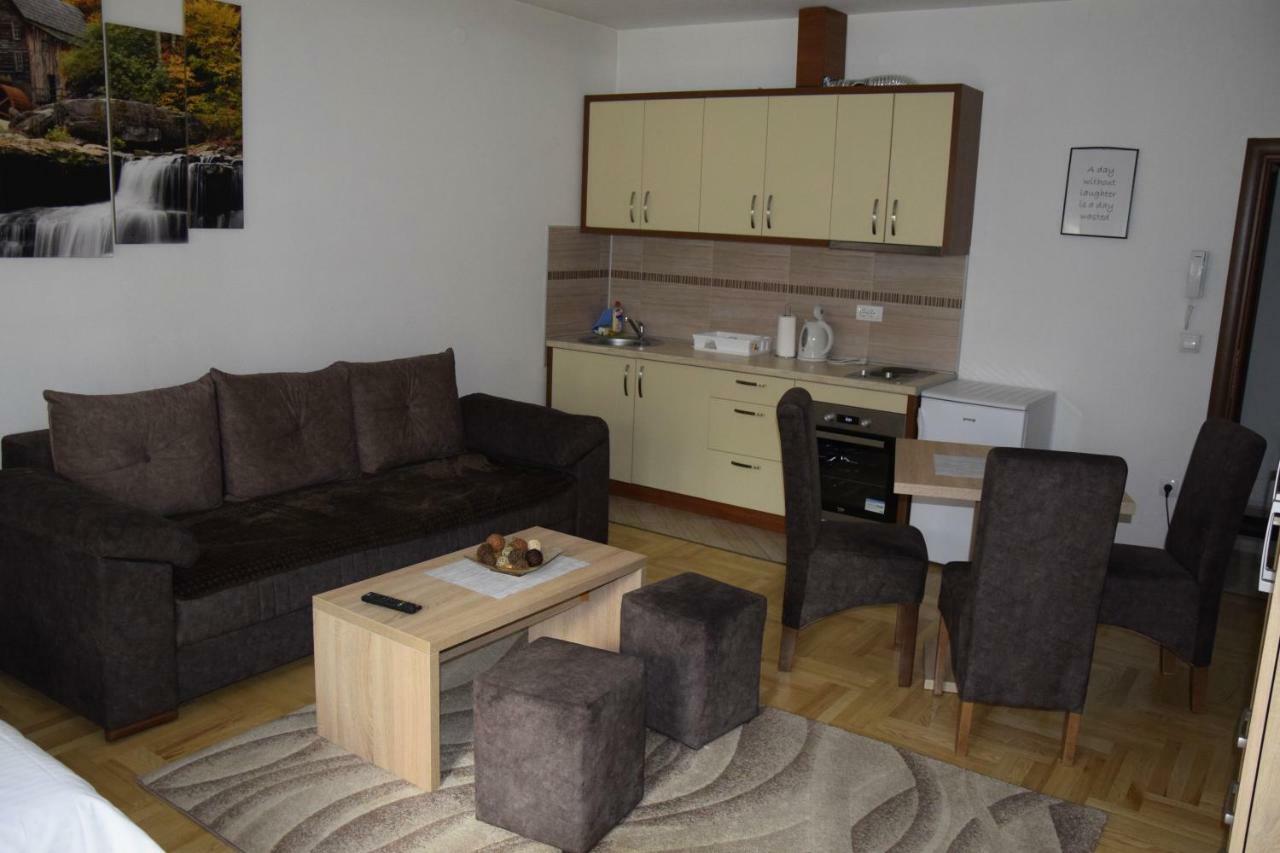 Apartmani Maric Novi Pazar Extérieur photo