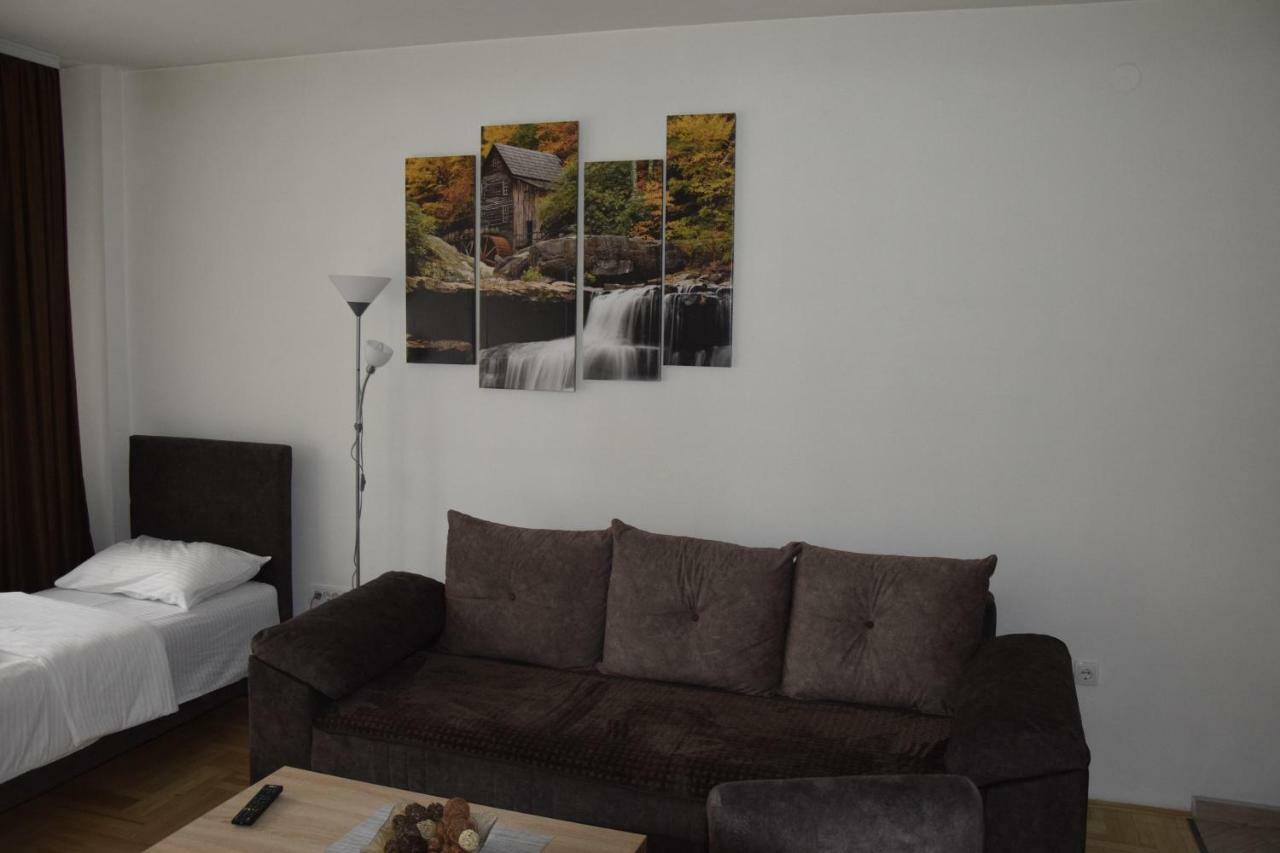 Apartmani Maric Novi Pazar Extérieur photo